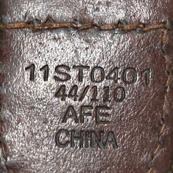 Genuine Leather With Bonded Lacing - Picture 12 of 15